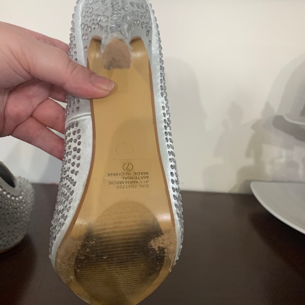 Heels - Picture 10 of 11
